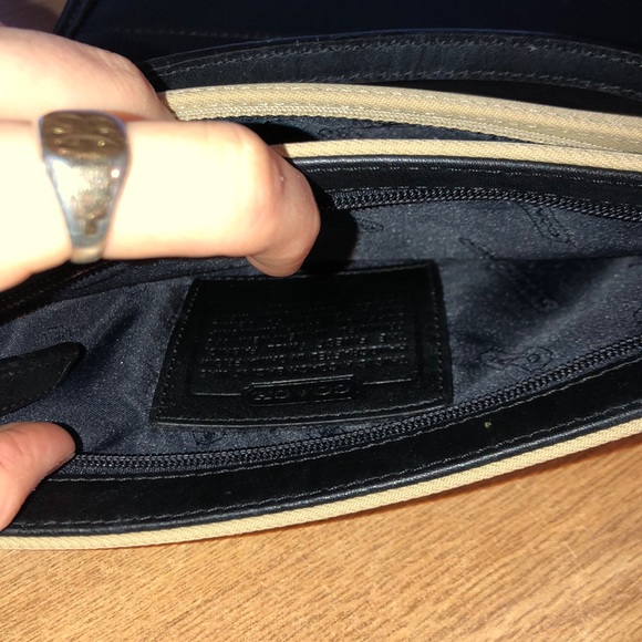 Coach Handbag - Picture 4 of 7